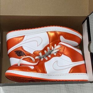 Used Nike Jordan 1 Mid Metallic Orange